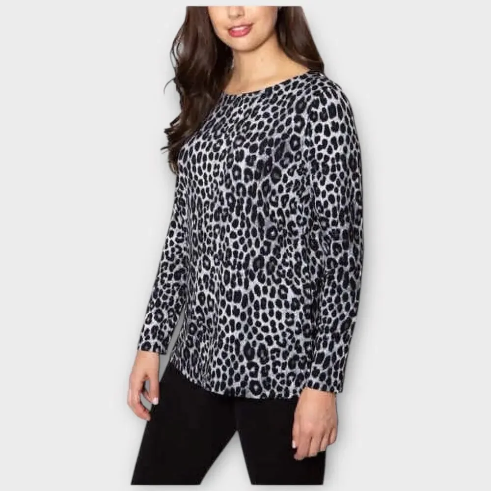 NWT Mario Serrani Grey Leopard Print Tunic Top Size M Soft Long Sleeve - P212